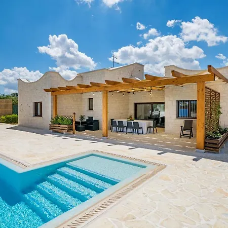 Villa Clara *