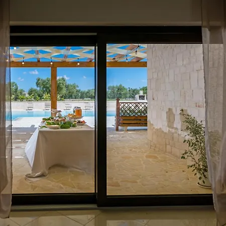 Clara Villa Alberobello