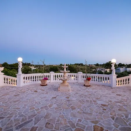 Clara Villa Alberobello