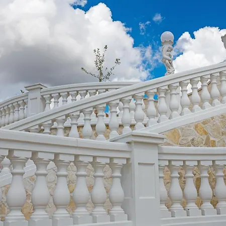 Villa Clara *